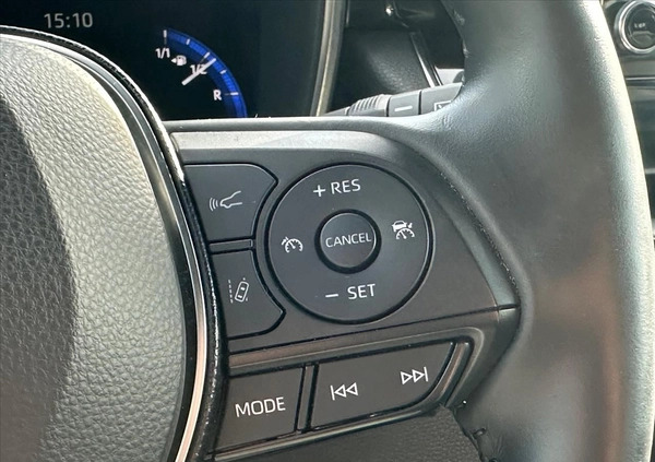 Toyota Corolla cena 99900 przebieg: 68721, rok produkcji 2019 z Puck małe 106